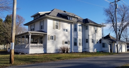 Updated Victorian Style Home For Sale in Albia, IA - image 2