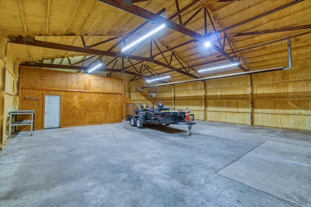 Home For Sale In Elk City, Oklahoma - image 48