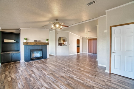 Home For Sale In Elk City, Oklahoma - image 10