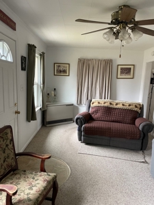 3 bed/1.5 bath 1084 sq.ft Clean home with Large back yard - image 21