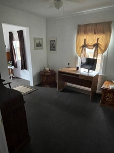 3 bed/1.5 bath 1084 sq.ft Clean home with Large back yard - image 25