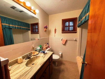 Retirement Home in Horseshoe Bend, AR - image 17