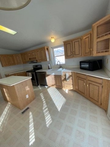 Edgewood, New Mexico 3 bedroom/ 2 bath home on 1.5 Acres! - image 11