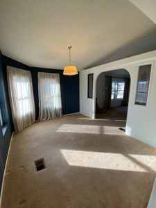 Edgewood, New Mexico 3 bedroom/ 2 bath home on 1.5 Acres! - image 9