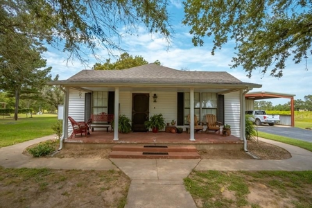 Winery & Vineyard For Sale In Texas - image 7