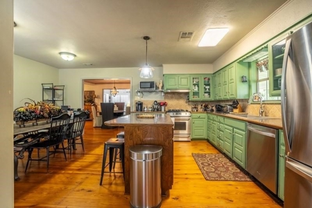 Winery & Vineyard For Sale In Texas - image 8