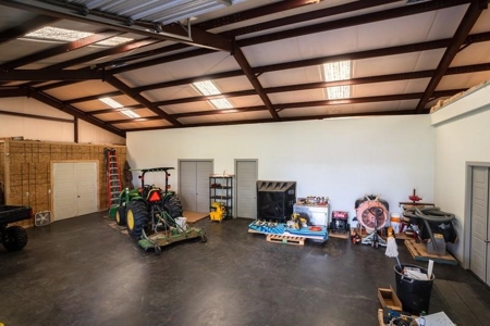 Winery & Vineyard For Sale In Texas - image 35