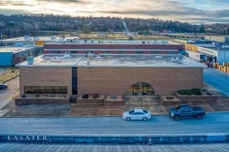 Commercial Investment Property For Sale in Harrison Arkansas - image 7