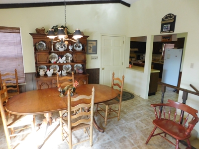 Home Dogpatch Marble Falls Newton County Ozarks For Sale - image 10