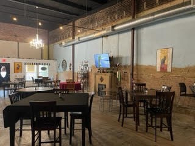 Historic Downtown Building w/ Restaurant For Sale in East TX - image 7