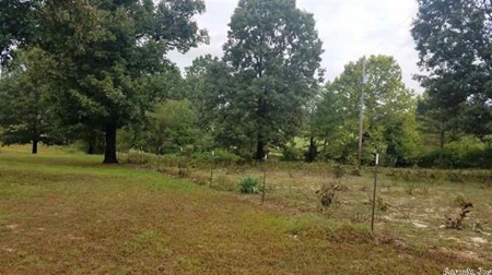 Country home on small acreage for large family for sale AR - image 30