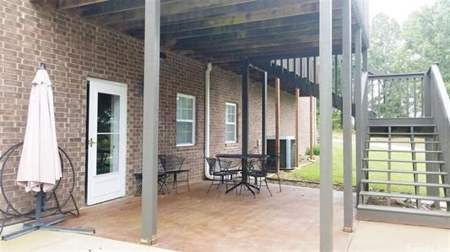 Country home on small acreage for large family for sale AR - image 29
