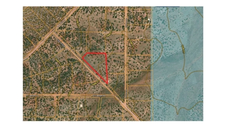 Fully Fenced Off Grid 5 Acres for Sale - image 1