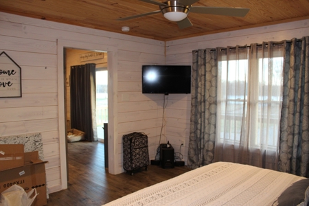Tn River View Home For Sale In Hardin Co Tn - image 22