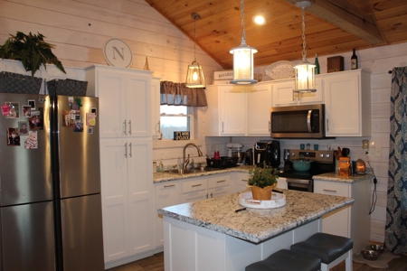 Tn River View Home For Sale In Hardin Co Tn - image 15