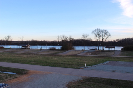 Tn River View Home For Sale In Hardin Co Tn - image 2