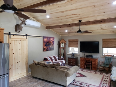 Income Producing Recreational Cabin – Sardis Lake - image 11