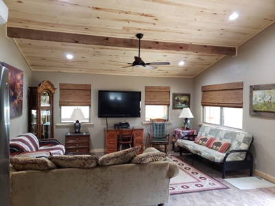 Income Producing Recreational Cabin – Sardis Lake - image 10