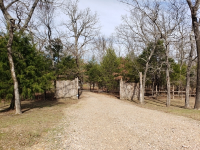 Income Producing Recreational Cabin – Sardis Lake - image 22