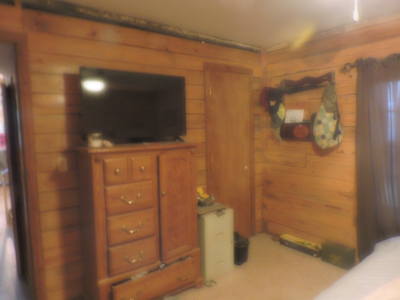 2 Story Log Cabin with a View on 5 Acres m/l - image 9
