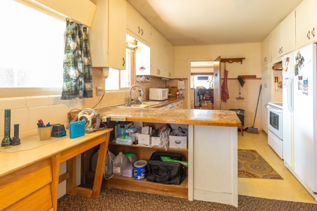 Family Owned AAA Approved Inn For Sale in Cortez, CO! - image 34
