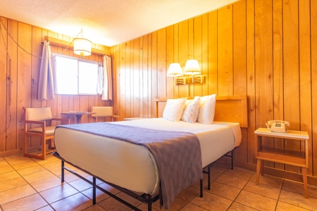 Family Owned AAA Approved Inn For Sale in Cortez, CO! - image 25