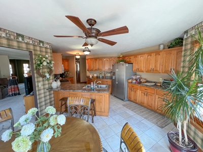 Country Home on 5 Acres Outside of Carlinville Illinois - image 14