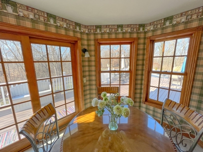 Country Home on 5 Acres Outside of Carlinville Illinois - image 16