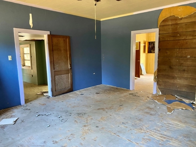 Old Florida Style Home Located in North Central Florida! - image 20