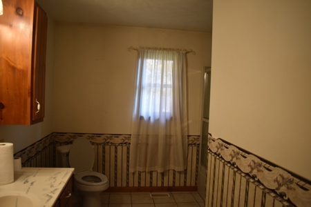 Cherokee Lake View Home in Bean Station, TN For Sale - image 10