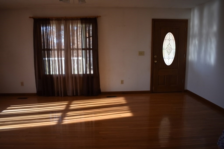 Cherokee Lake View Home in Bean Station, TN For Sale - image 14