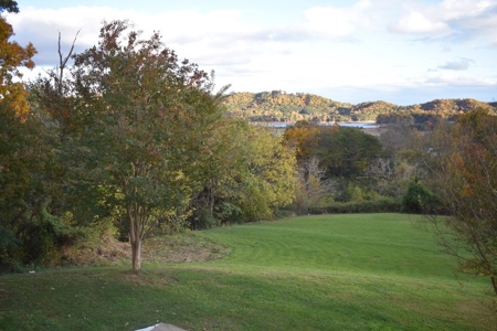 Cherokee Lake View Home in Bean Station, TN For Sale - image 19