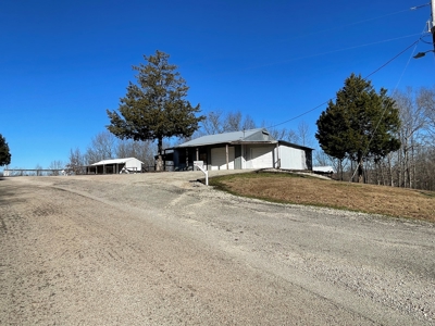 Unrestricted Land With Building For Sale In Hardin County - image 8