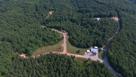 Unrestricted Land With Building For Sale In Hardin County - image 24