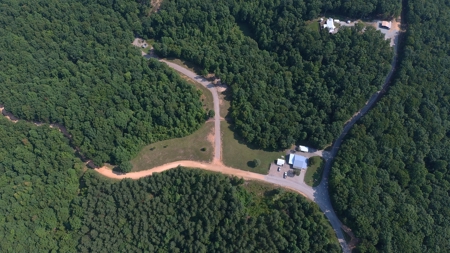 Unrestricted Land With Building For Sale In Hardin County - image 2