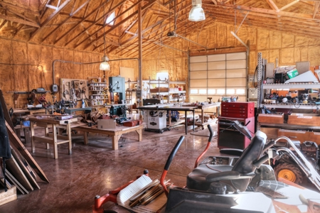 Property For Sale In Missouri With Unlimited Possibilities - image 38