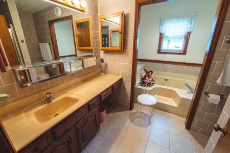 3 BR, 2 BA Home in East TN on 8 Acres For Sale - image 34