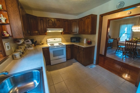 3 BR, 2 BA Home in East TN on 8 Acres For Sale - image 28