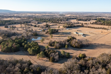 Country Home On 20 Acres For Sale In Poteau Oklahoma - image 24