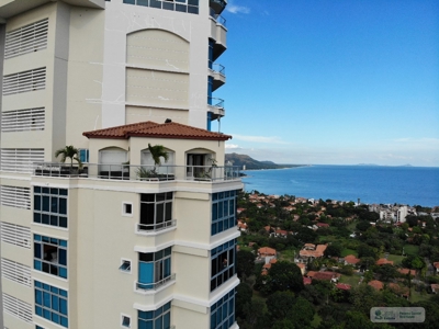 PENTHOUSE FOR SALE IN PH CORONADO GOLF CHAME PANAMA 216m2 - image 1