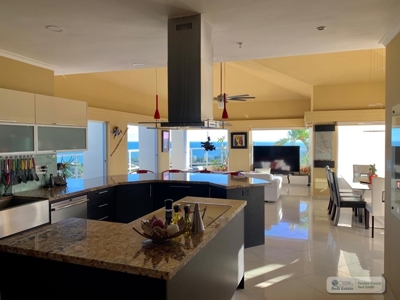 PENTHOUSE FOR SALE IN PH CORONADO GOLF CHAME PANAMA 216m2 - image 4