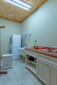 Pending Lakefront Home on Dale Hollow Lake in Albany, KY - image 41