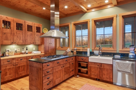 Pending Lakefront Home on Dale Hollow Lake in Albany, KY - image 18