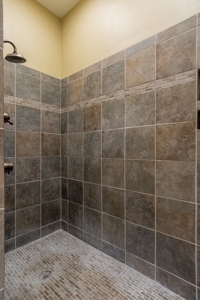 Pending Lakefront Home on Dale Hollow Lake in Albany, KY - image 25