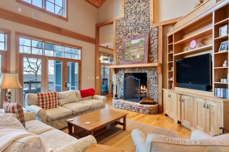 Pending Lakefront Home on Dale Hollow Lake in Albany, KY - image 15