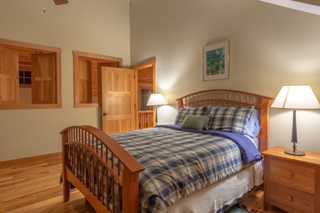 Pending Lakefront Home on Dale Hollow Lake in Albany, KY - image 32