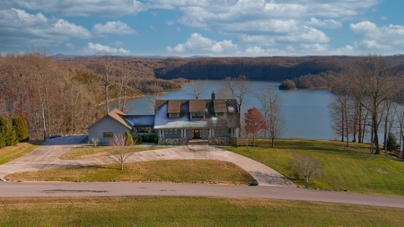 Pending Lakefront Home on Dale Hollow Lake in Albany, KY - image 6