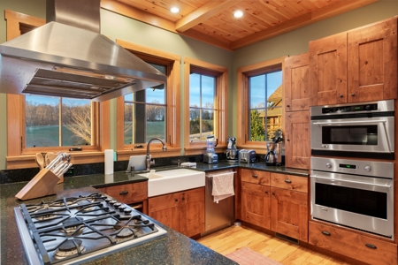 Pending Lakefront Home on Dale Hollow Lake in Albany, KY - image 17