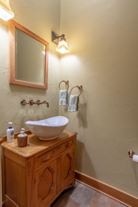 Pending Lakefront Home on Dale Hollow Lake in Albany, KY - image 30