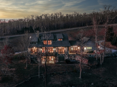 Pending Lakefront Home on Dale Hollow Lake in Albany, KY - image 2